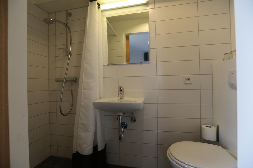 100 Iceland Hotel Reykjavík Cameră foto